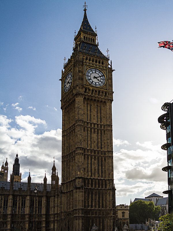 IMAGE: http://bimmermail.com/UK2012/Day%20Eight/wm01-sm.jpg